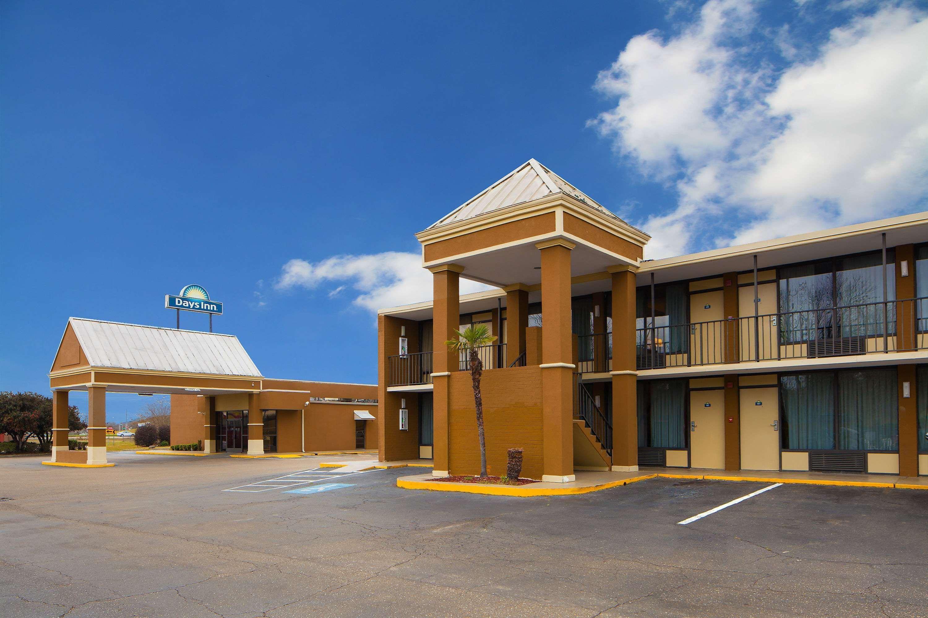 Days Inn Lafayette/University Exteriör bild